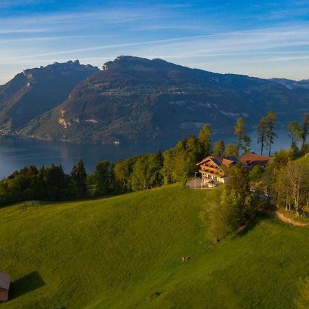 Auszeit-Hotel Z Aeschiried Aeschi Bei Spiez Esterno foto