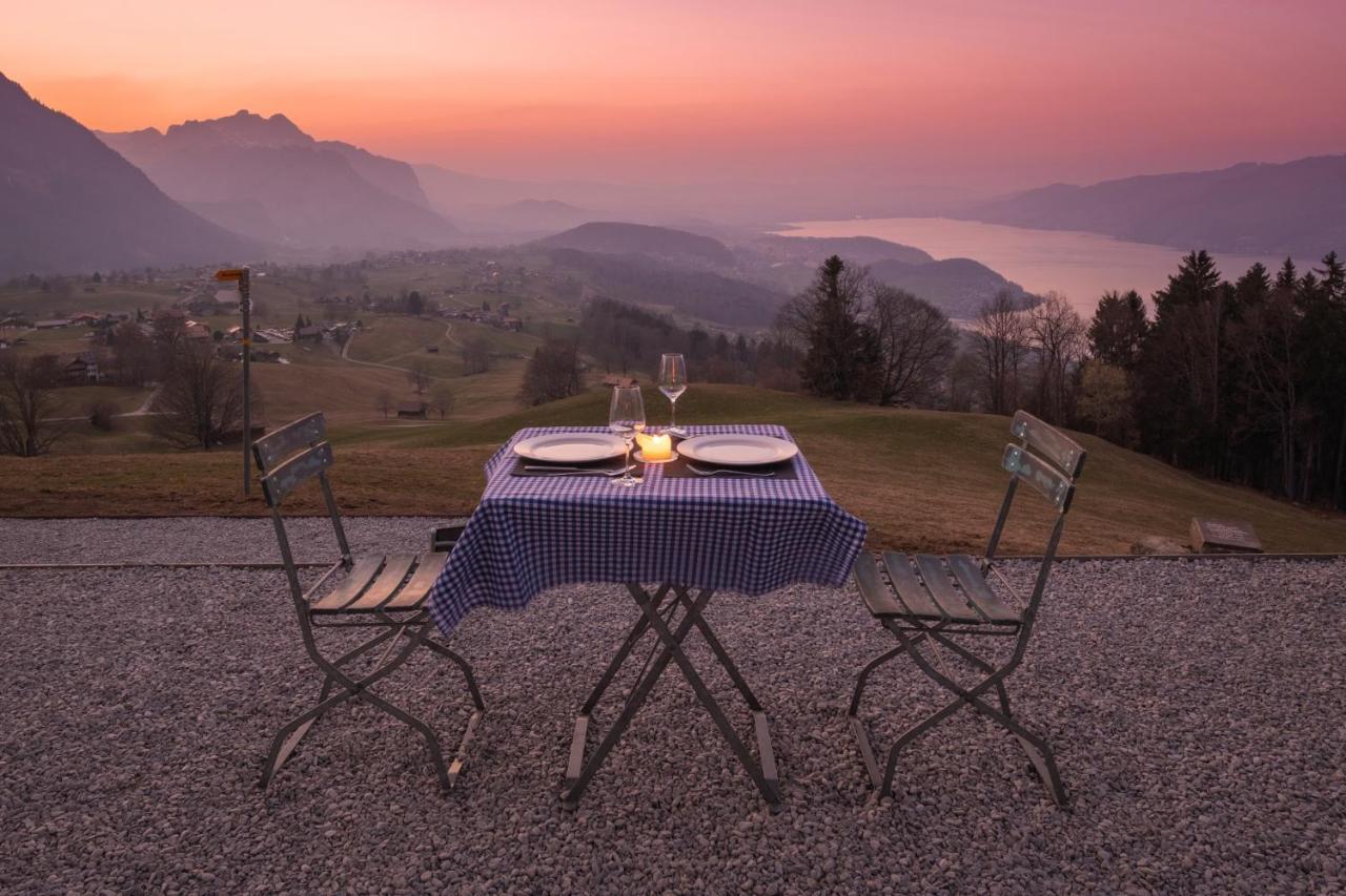 Auszeit-Hotel Z Aeschiried Aeschi Bei Spiez Esterno foto