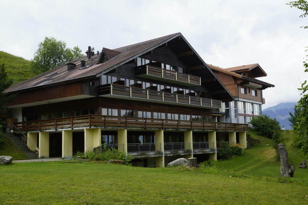 Auszeit-Hotel Z Aeschiried Aeschi Bei Spiez Camera foto